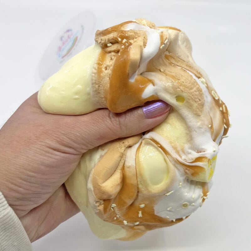 Banana Pudding Waffles DIY Slime - Image 6